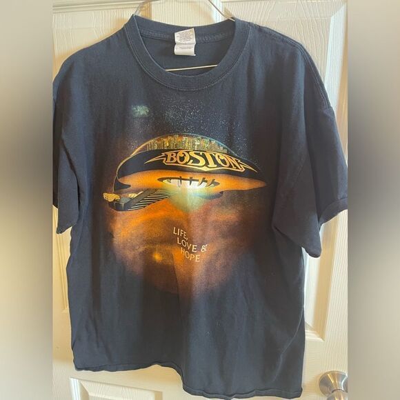 Boston 2014 concert T-shirt sz L - Picture 1 of 5